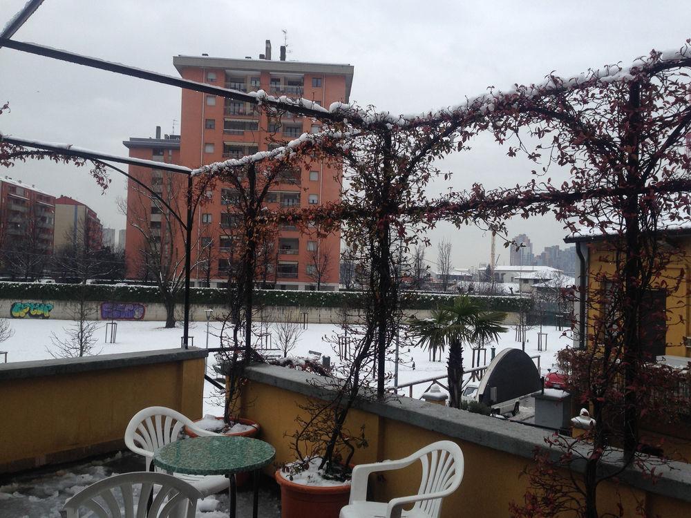 Hotel Bonola Milan Bagian luar foto